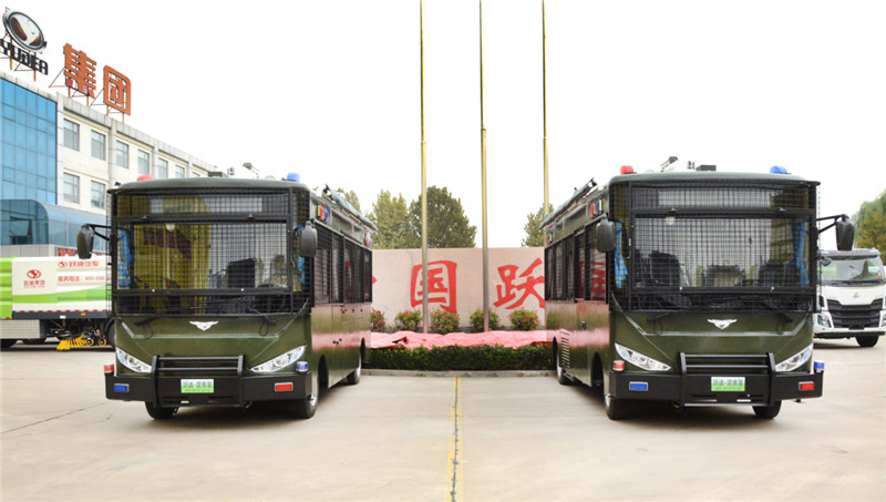 喜迎二十大 忠誠保平安丨躍迪移動警務(wù)室化身“綠色衛(wèi)士”奔赴河南治安第一線
